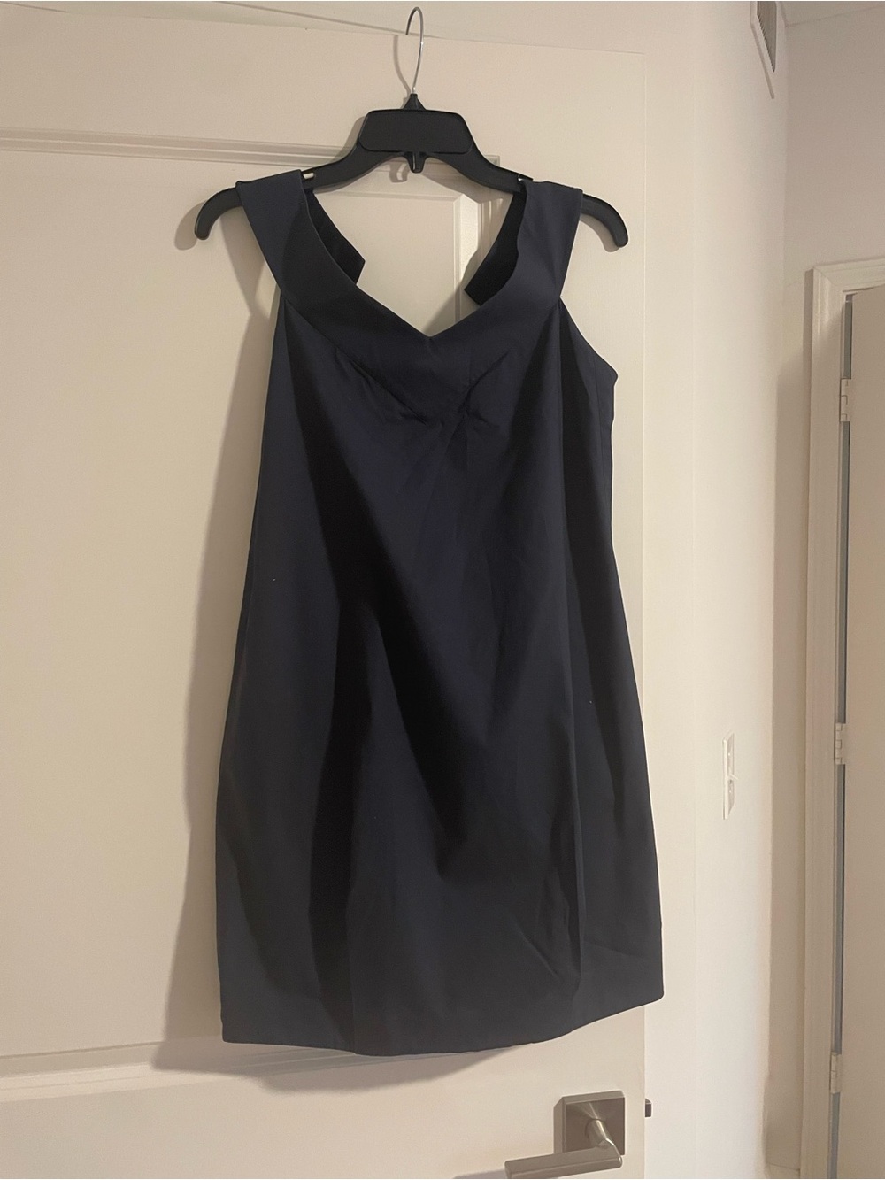 Classic Navy Sleeveless V-Neck Shift Dress